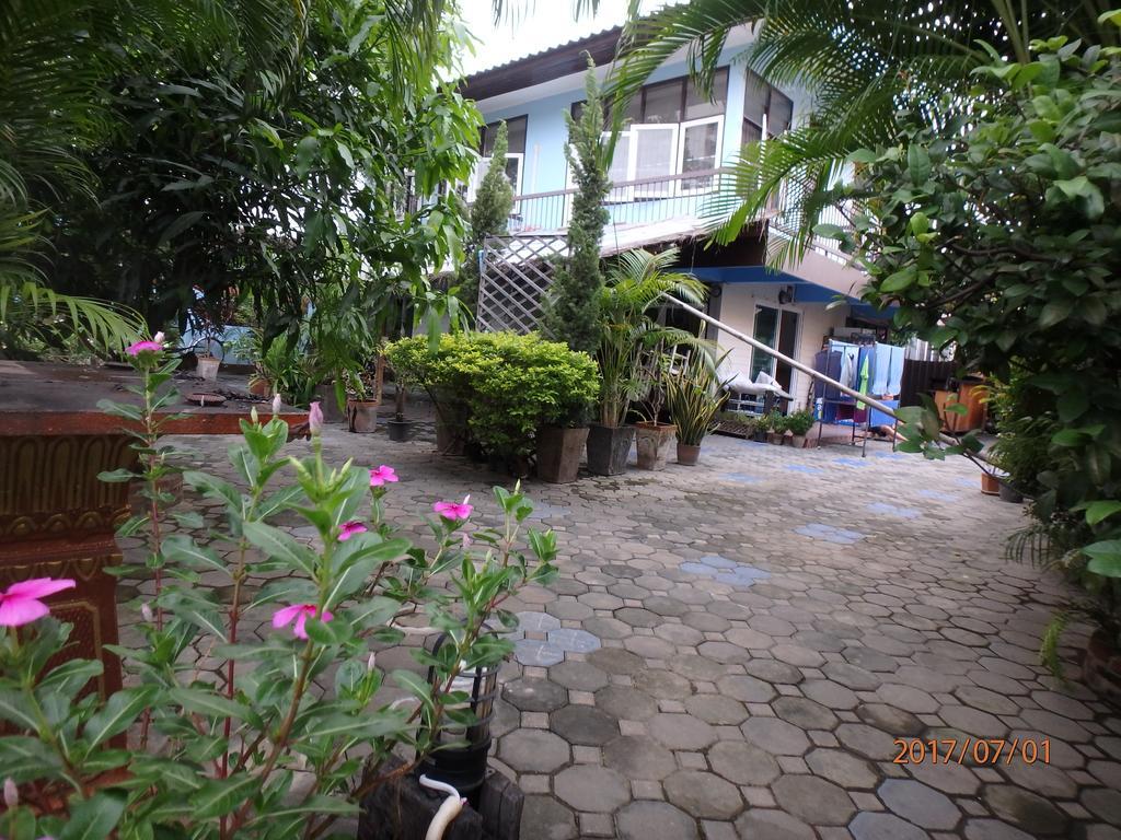 Apartament The Blue14 House Chiang Mai Zewnętrze zdjęcie