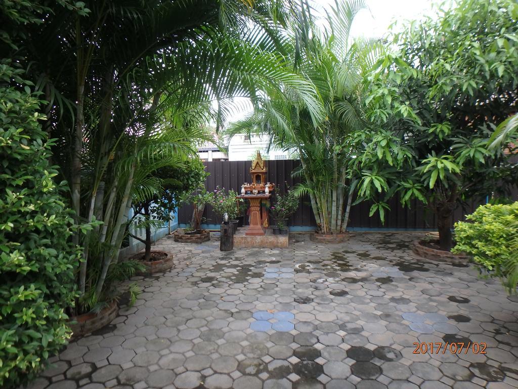 Apartament The Blue14 House Chiang Mai Zewnętrze zdjęcie